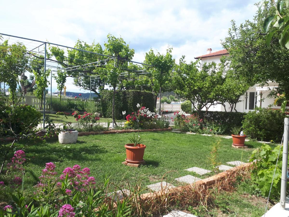 Gvacic House Appartement Supetarska Draga Buitenkant foto