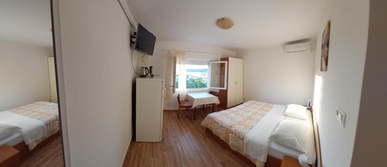 Gvacic House Appartement Supetarska Draga Buitenkant foto