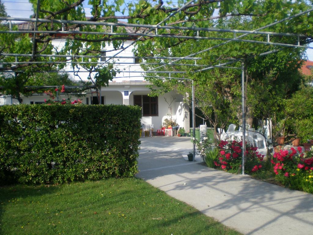 Gvacic House Appartement Supetarska Draga Buitenkant foto